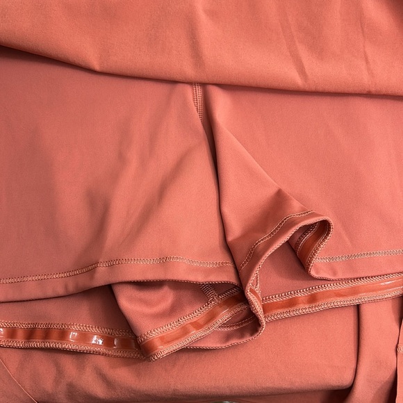 Athleta Women's Salmon Pink run with it skirt with hidden shorts size 2X - Picture 8 of 8